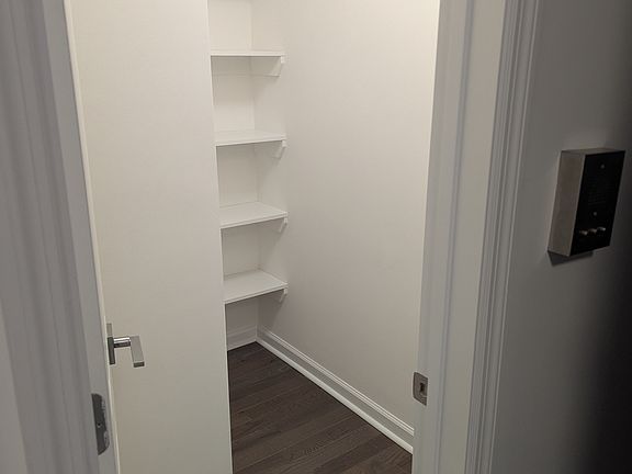 4th image of 5611 94th St #Ld