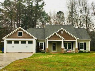 180 Leathea Dr, Lagrange, GA 30241