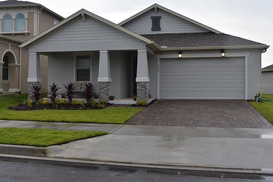 1st image of 318 Wooded Vine Dr