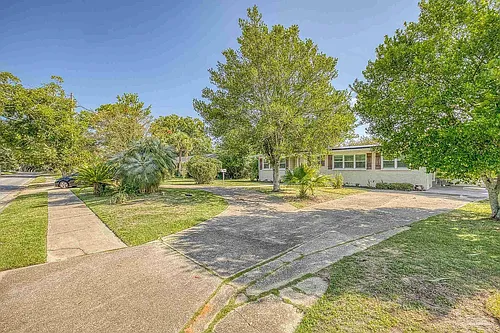 3620 N 12th Ave Photo 1