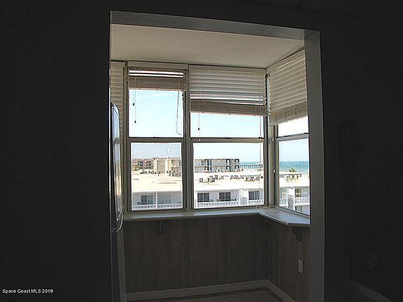 5th image of 4700 Ocean Beach Blvd APT 522