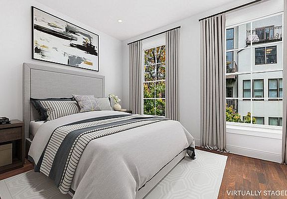 3rd image of 130 W 123rd St #1R