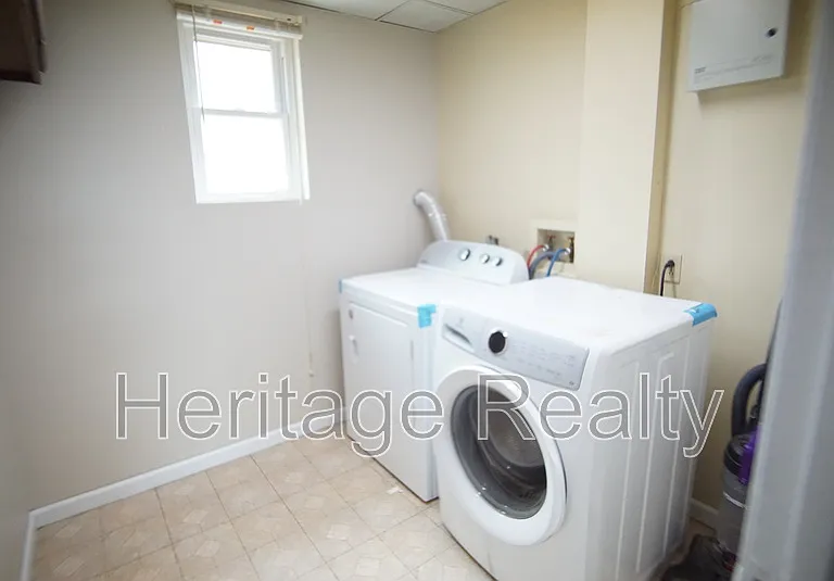 6209 Bryan Ln — Photo 28