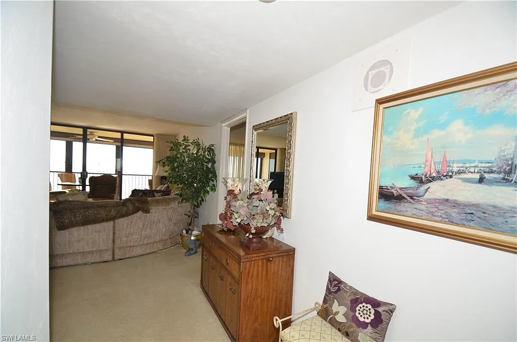 2 bed, 2.0 bath, 1562 sqft, $11,000 — Photo 4