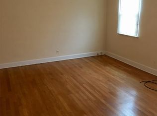 1205 12th St #4, Huntington, WV 25701