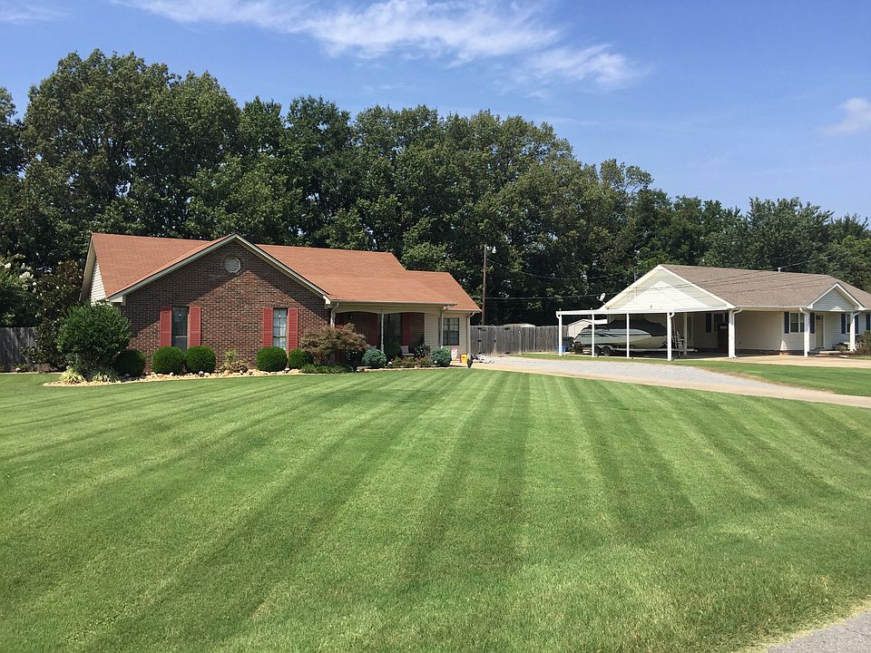 1st image of 291 Walnut Dr