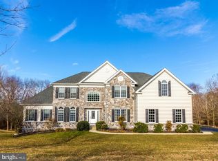 21 Waterton Dr, Bear, DE 19701