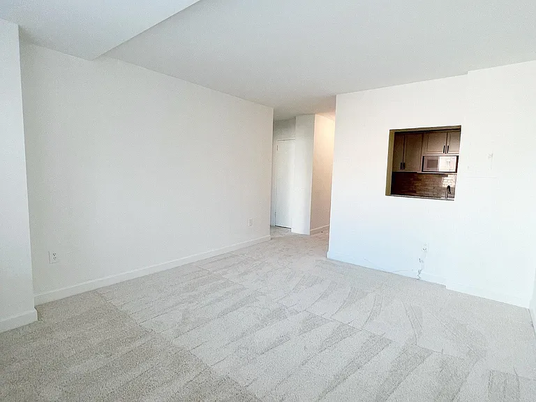 1021 Arlington Blvd #916 — Photo 6