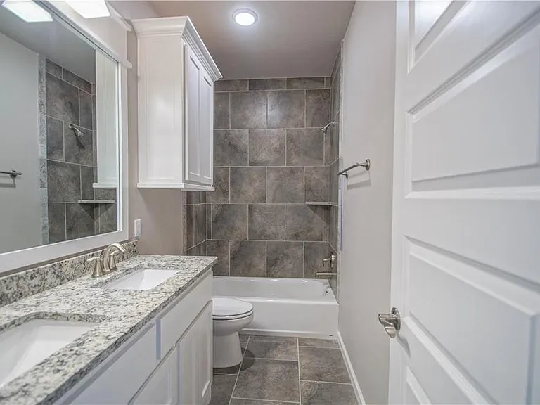 2916 Pacifica Ln — Photo 91