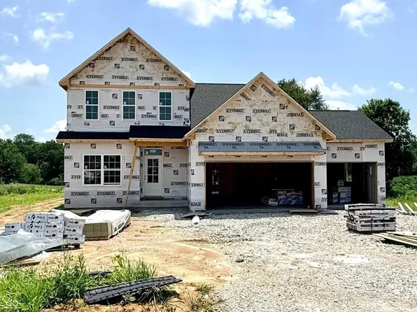 13 Pine Hills Ct, Crawfordsville, IN 47933