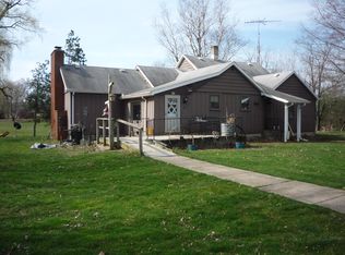 678 Jonesville Rd, Coldwater, MI 49036