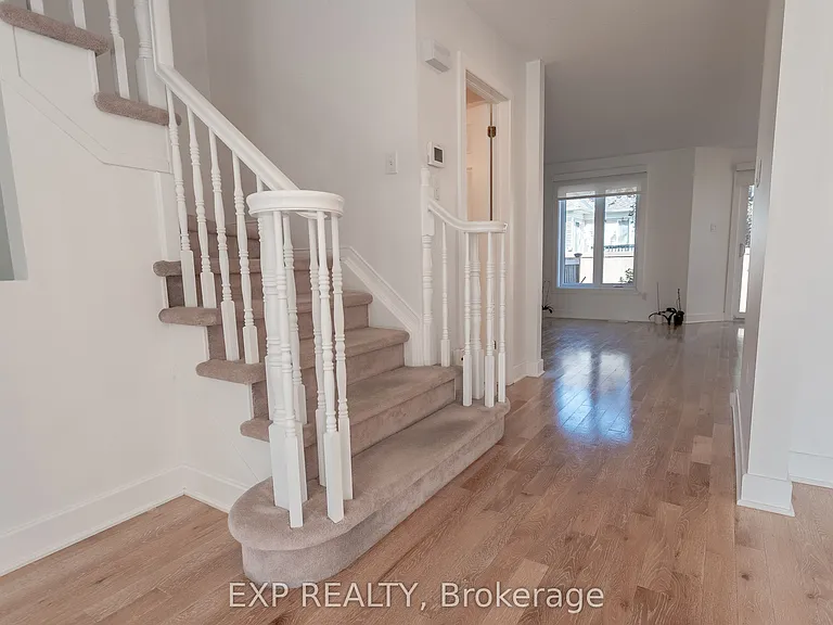 28 Chartwell Ave — Photo 14