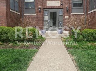5625 Pershing Ave #32, Saint Louis, MO 63112