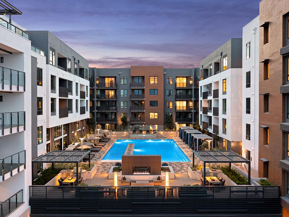 Pool/ Spa Central