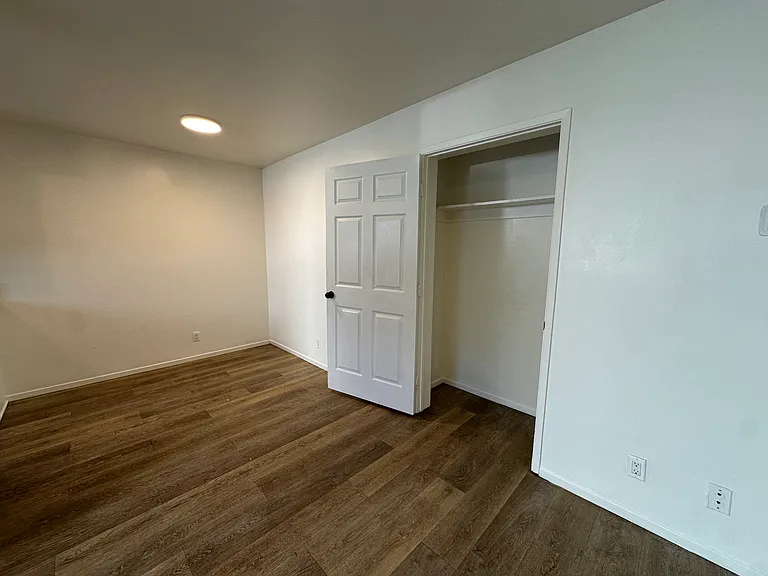 201 Ladera St — Photo 10