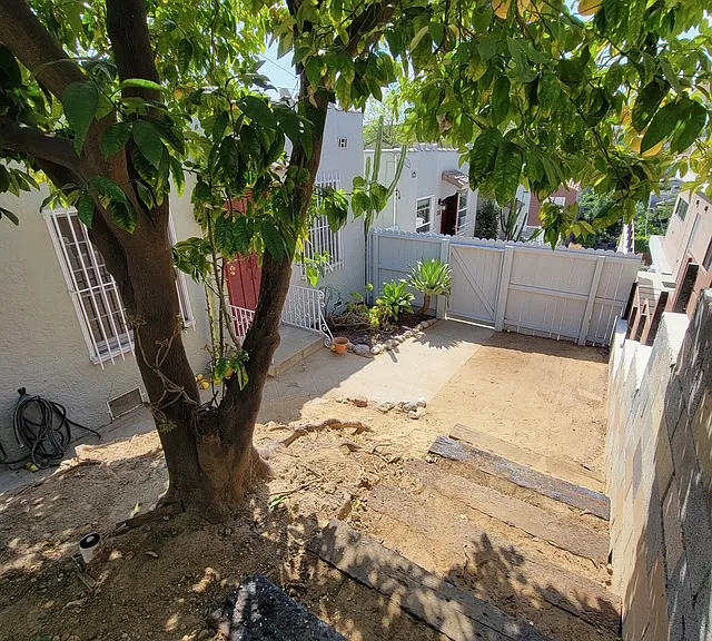 1118 N Coronado St #1/2 — Photo 15
