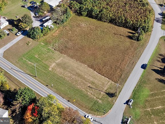 5th image of Old Baltimore Rd