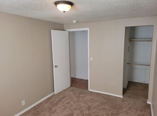 1268 N Mathewson Ave APT B, Wichita, KS 67214