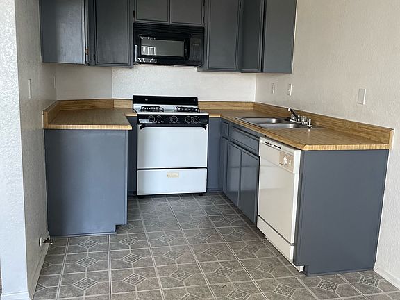 2nd image of 14114 & 14124 Chadron Ave #16