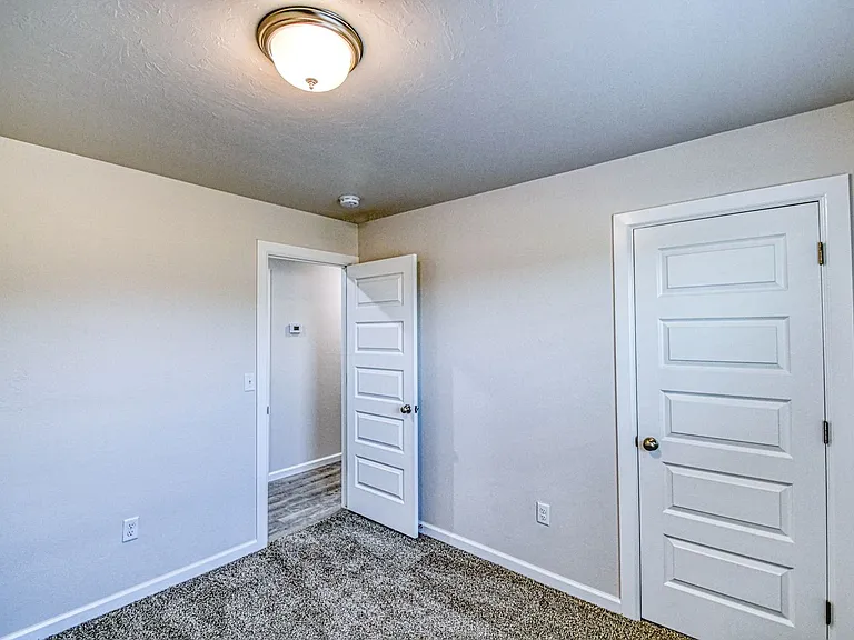 2723 Varenna Ct — Photo 23