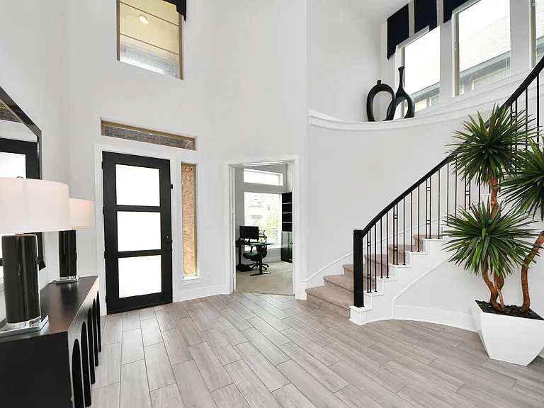 10410 Carina Cloud Ln — Photo 11