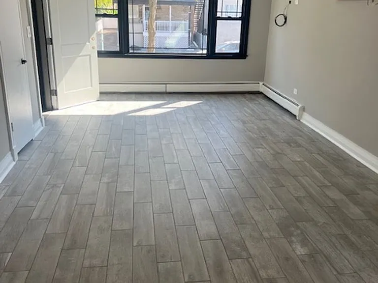 1002 N 24th Ave — Photo 2