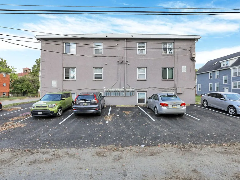 1581 E Mound St #3A — Photo 3