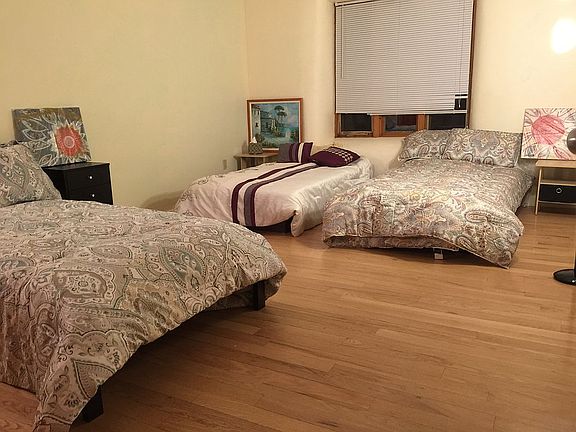 2nd image of 1530 Bishops Lodge Rd