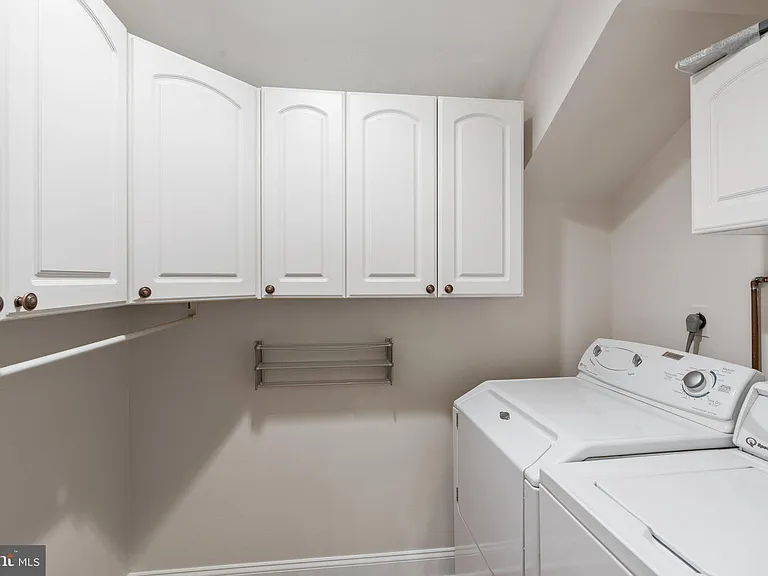 3491 Coventry Pl — Photo 18