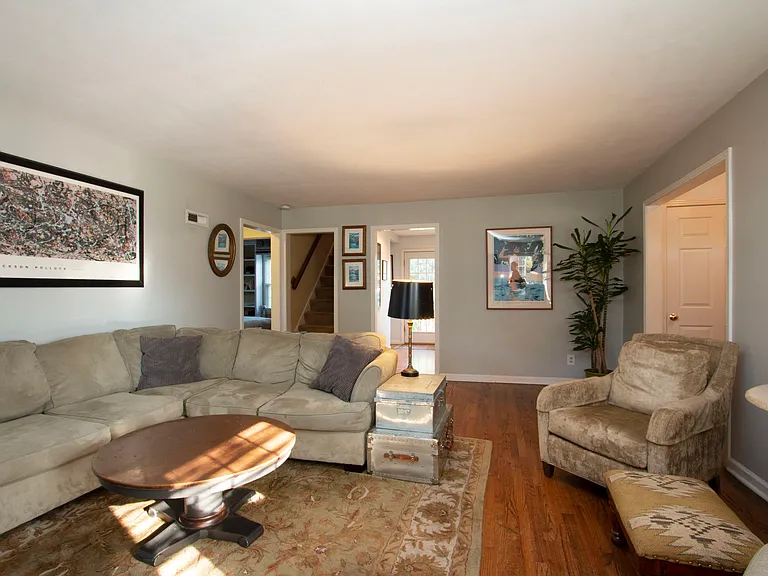 6110 W 55th St — Photo 6