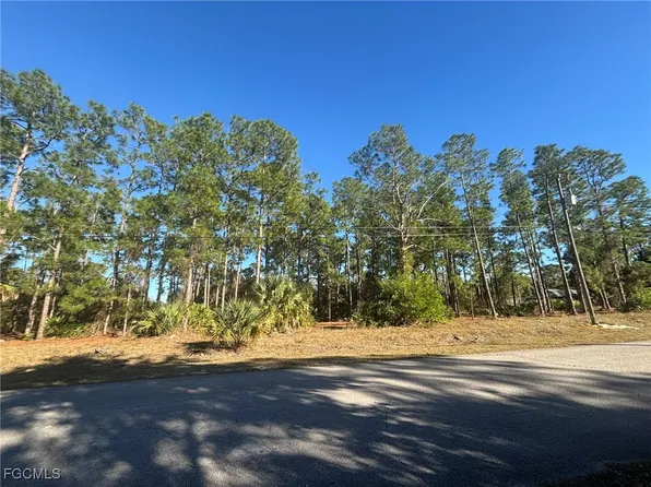 502 Canton Ave, Lehigh Acres, FL 33972