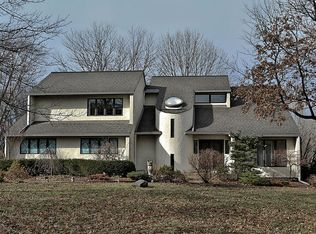 3297 Middlesax Dr, Long Grove, IL 60047