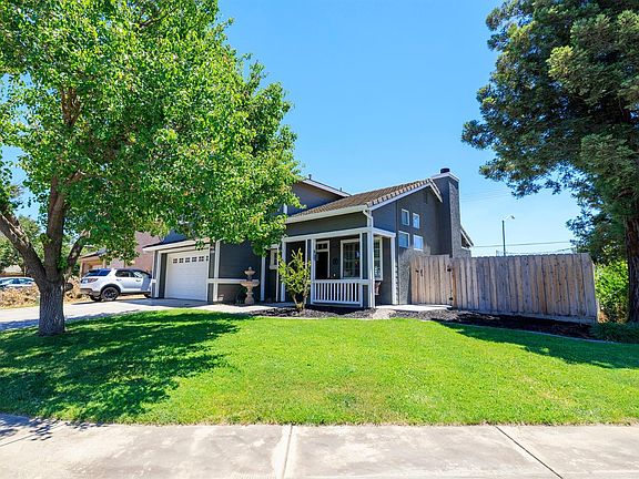 3rd image of 5212 Newquay Ct