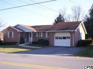 107 E Springville Rd, Boiling Springs, PA 17007