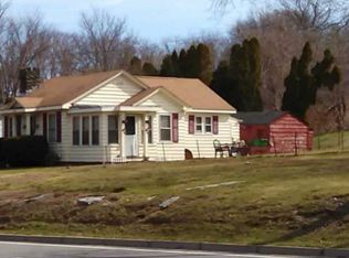 1172 W Main Rd, Portsmouth, RI 02871