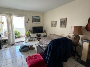 2000 Biarritz Dr APT 404, Miami Beach, FL 33141