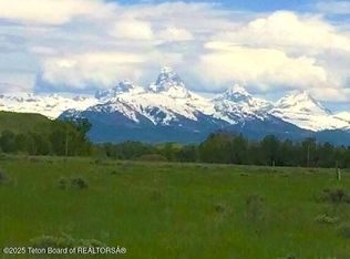 10187 N End Trl, Tetonia, ID 83424