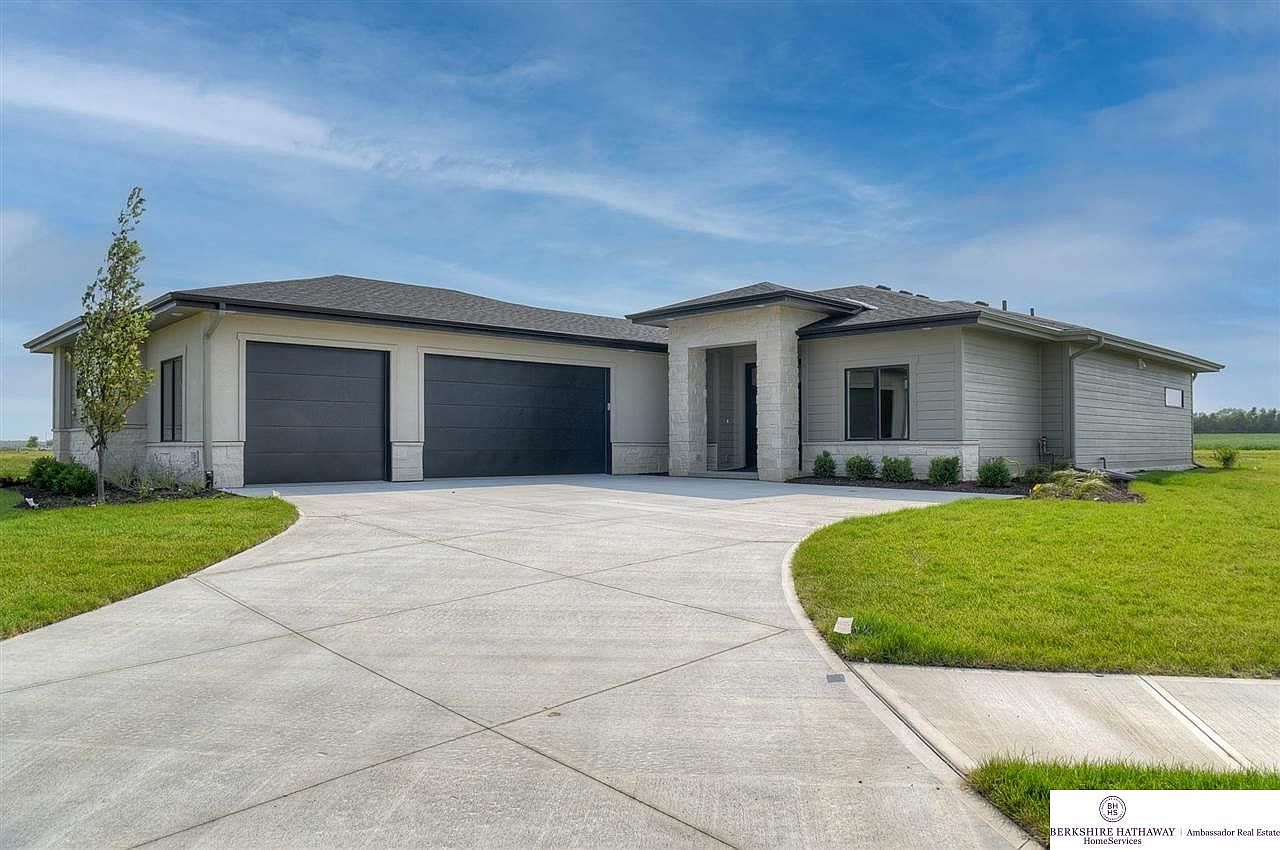 2902 S 209th Ct Elkhorn NE 68022 Zillow