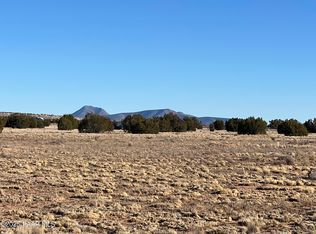 53402 N Carlita Dr, Seligman, AZ 86337