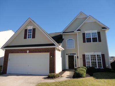 697 Pimlico Dr, Whitsett, NC, 27377