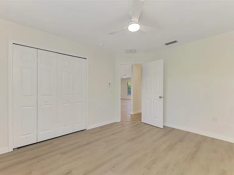 2340 Palmetto St — Photo 36