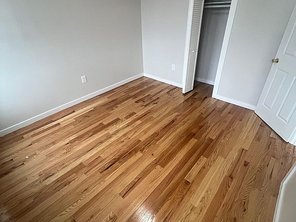 5th image of 60 63rd St APT D1