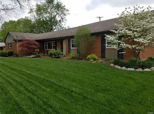 6015 Waterloo Rd, Dayton, OH 45459
