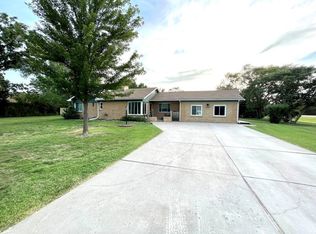 2403 S Lynnrae Ln, Wichita, KS 67210