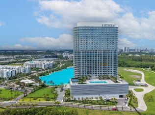 2411 Laguna Cir #1402, Miami, FL 33181