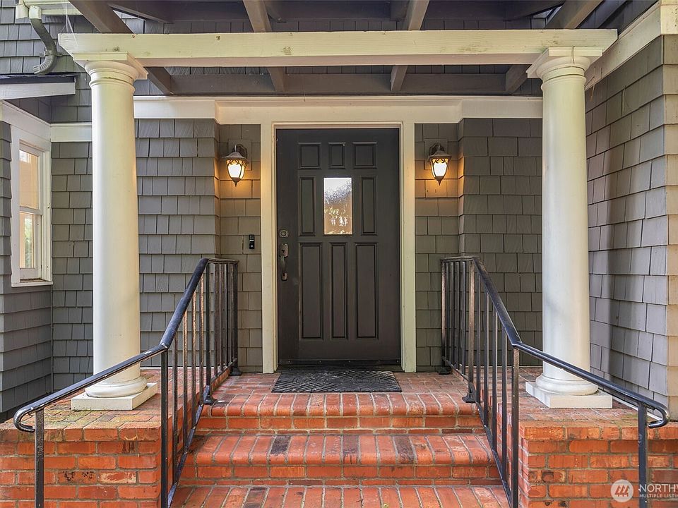 1st image of 7626 NE 8th Street