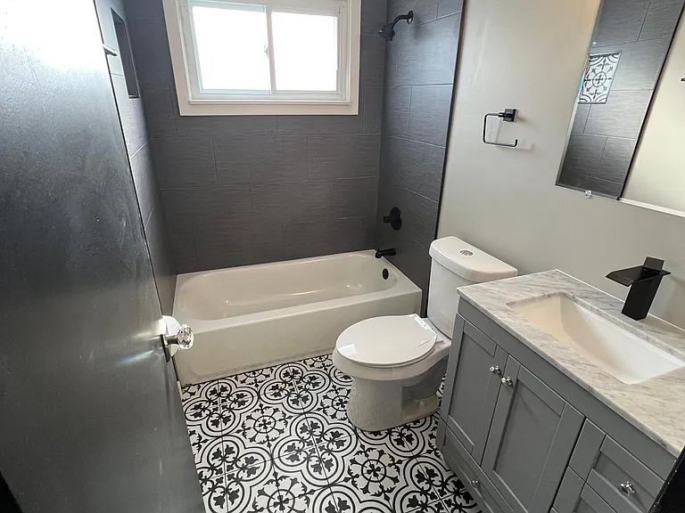 149 Elmsford Ave — Photo 6