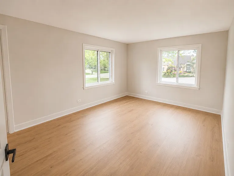 37 E Cambridge Dr — Photo 8