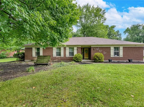 1361 Penbrooke Trl, Dayton, OH 45459