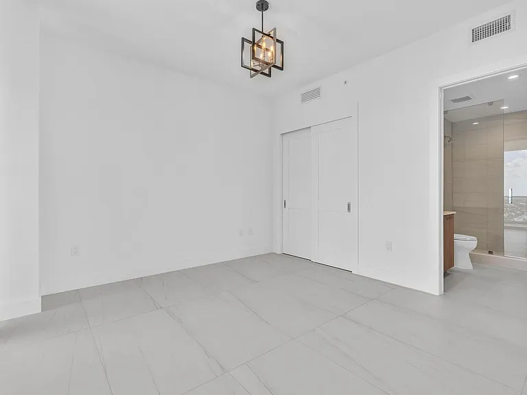 151 N Seabreeze Blvd #1902 — Photo 28
